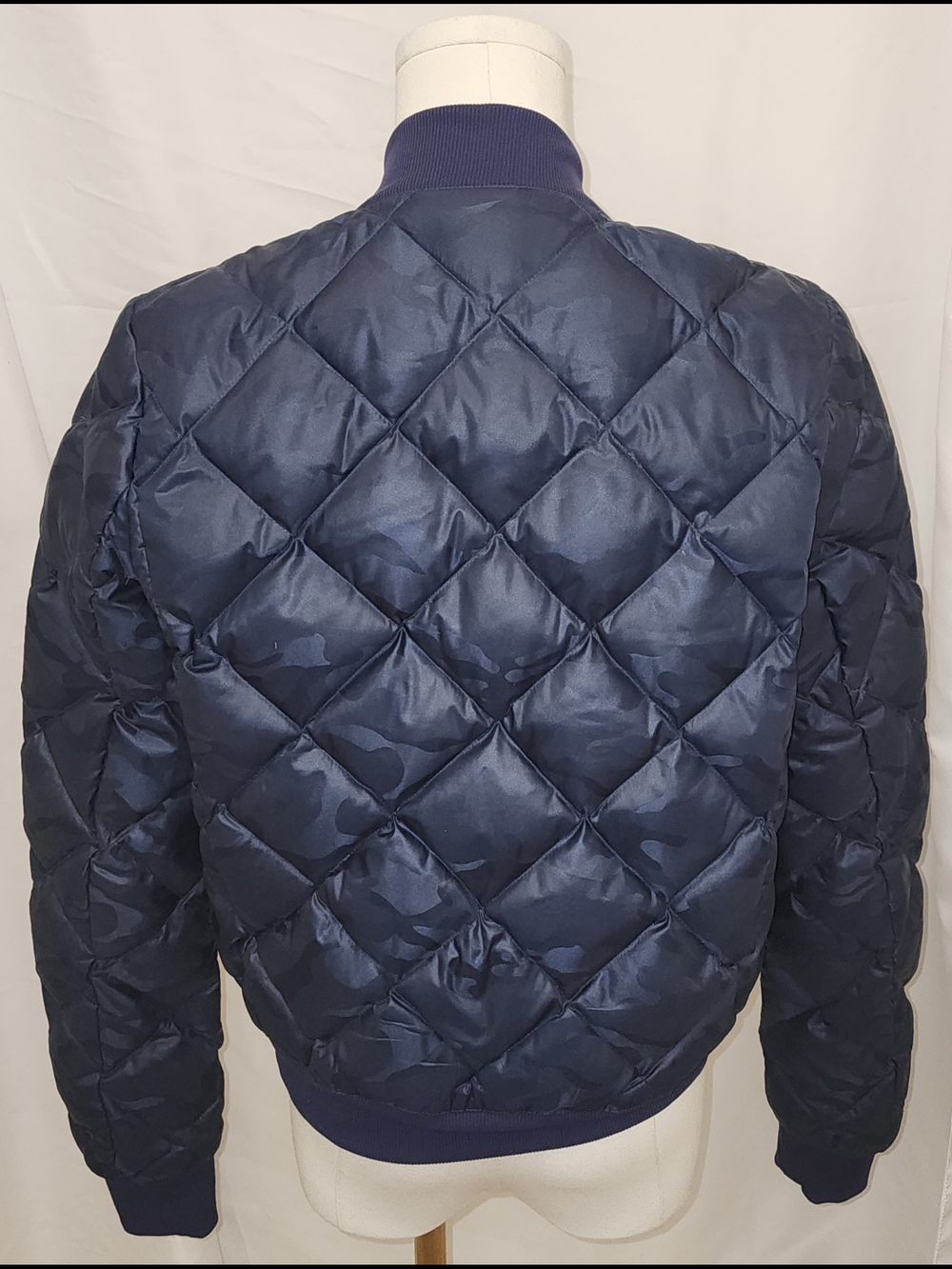 Alo Yoga Camouflage Navy Reflective Quilted Puffer Bomber Jacket Size S